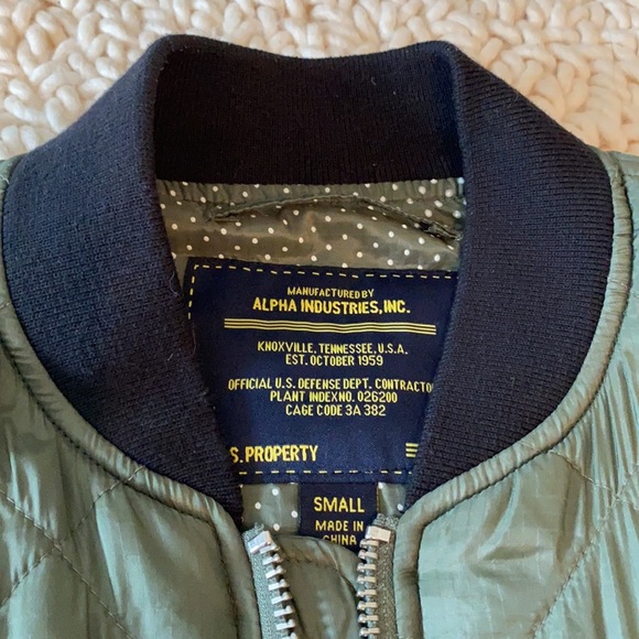 Alpha Industries Quilted Bomber Jacket - Picture 4 of 5